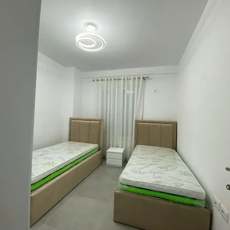 Apartamente Selite 아파트 티라나
